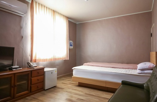 Donghae Hotel | Donghae Royal Motel