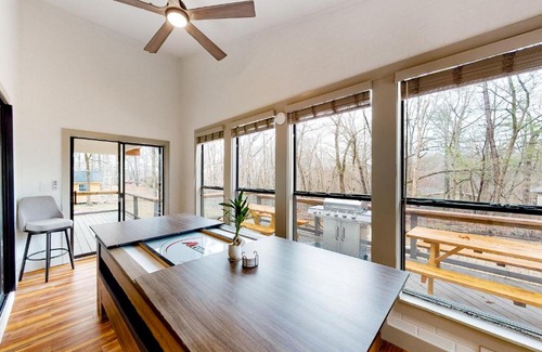 Bella Vista Casa | Donington Delight