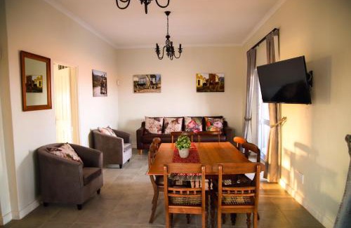 Calvinia Casa | Donkieshoek Accommodation & Campsite, Calvinia