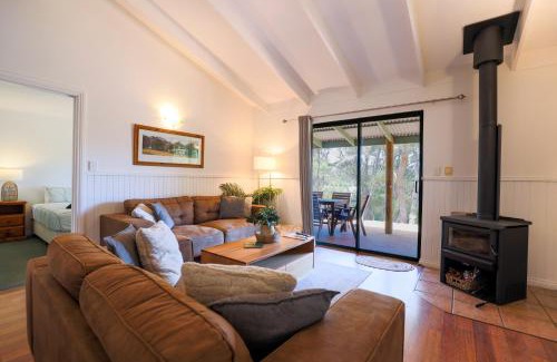 Peerabeelup Cabina | Donnelly Lakes