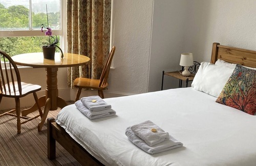 Truro Casa | Donnington Guest House