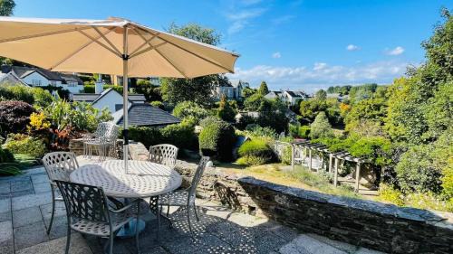 Dittisham Casa | Donore - Quintessential English Cottage close to Dittisham Quay