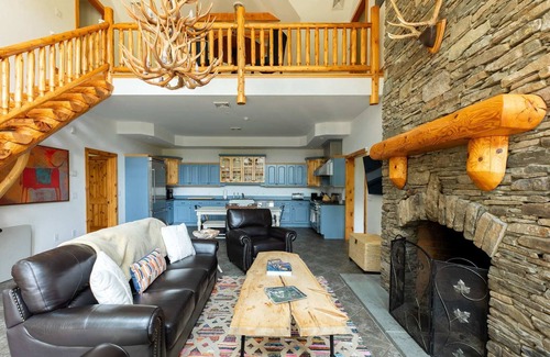 Ancram Casa | Doodletown Cabin: Pond—Outdoor Dining—Games Barn!