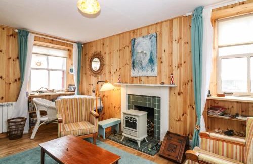 Cullen Casa | Dookers' Hoose
