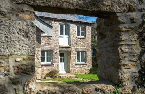 Falmouth Casa | Doolans