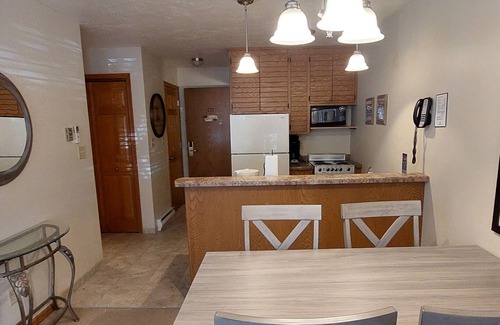 Egg Harbor Condominio | ACOGEDOR VISTA DE MADERA! Landmark Resort, PUERTO DE HUEVOS