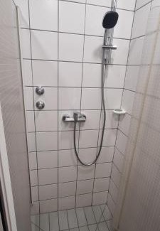 Fernwald Casa | Doppelbett - Gästezimmer - No 40 - 11min von Gießen 8,4km in Fernwald-Steinbach
