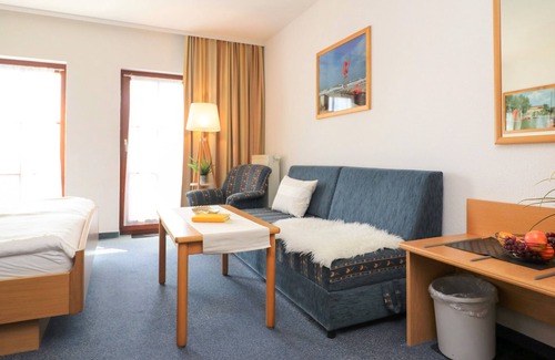 Ostseebad Wustrow Apartamento | Doppelzimmer mit Balkon Direkt am Hafen von Wustrow