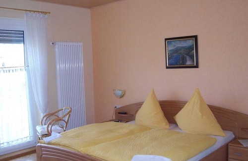 Uerzig Cama Y Desayuno | Doppelzimmer Deluxe - Wein- und Gästehaus Gerlach