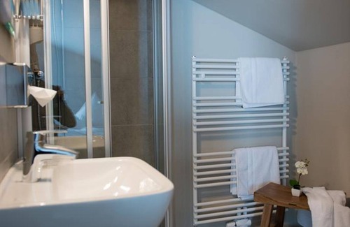 Warmensteinach Casa | Doppelzimmer, Dusche , WC, - Hotel Restaurant Brigitte