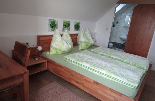 Welten Otro | Doppelzimmer mit Zusatzbett - Urlaub am Bauernhof, Cziglar-benko