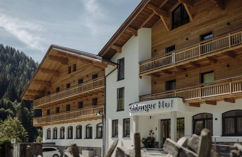 Dienten am Hochkoenig Casa | Doppelzimmer mit Dusche od. Bad, 4-6 Nächte - Hotel Salzburger Hof