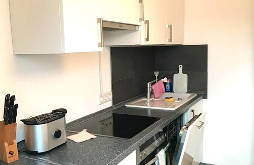 Moelln Apartamento | Doppelzimmer mit Dusche, WC 1 - Haus Hortensie