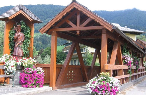 Aich Apartamento | Doppelzimmer mit Dusche, WC - Land- und Appartementhaus Pircher