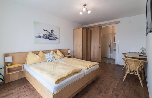 Seekirchen Markt Casa | Doppelzimmer Nr 3 - Gasthof zur Seeburg