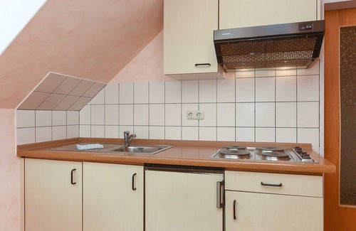 Esens Cabaña | Doppelzimmer Seepferd in der Hotel-pension Altes Siel - Doppelzimmer Seepferd mit Balkon
