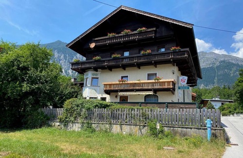 Wiesing Apartamento | Doppelzimmer - Waldruh