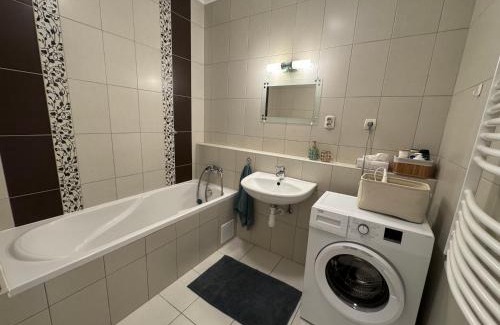 Balatonfured Apartamento | DÓRA Apartman