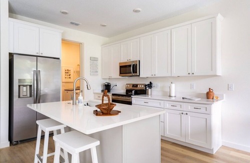 Mount Dora Casa | Dora's Heart: New 3BR | King Bed | Brand New