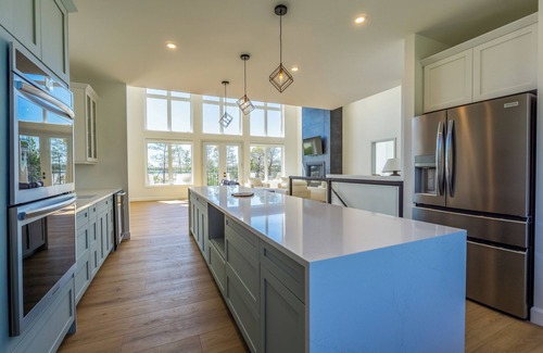 Northern Bruce Peninsula Cabaña | Dorcas Bay Dreams - Largest Private Beachfront in Bruce Peninsula with Hottub!