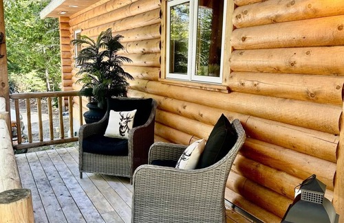Northern Bruce Peninsula Cabaña | Dorcas "GOLF" Getaway