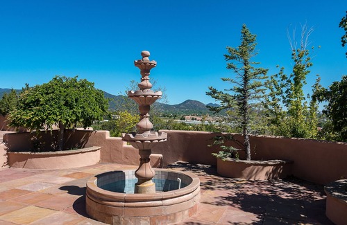 Santa Fe Casa | Dorthia Garden Retreat & Views