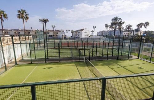 Puig Apartamento | DOS Apartamentos familiares en El Puig con piscina, se alquilan juntos