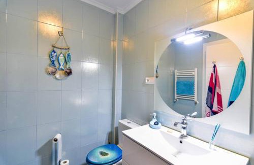Suances Apartamento | Dos habitaciones Coqueto y cómodo apartamento con piscina y padel