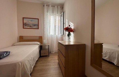 Parque de Roma Apartamento | Dos Torres Tenor Gayarre - Encanto con Balcón Interior