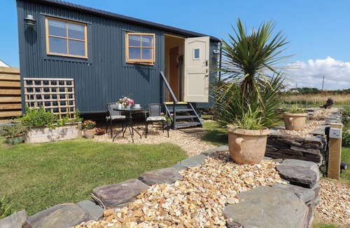 Wadebridge Cabaña | Dot May
