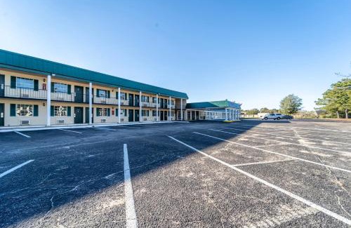 Dothan Hotel | Dothan National Golf Club and Hotel