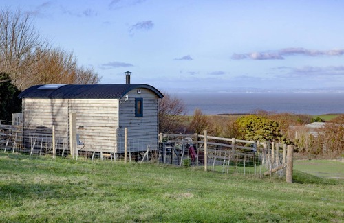 Fiddington Cabina | Dotty's Hut, Old Rectory House
