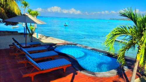Ceningan Island Casa | Double'A beach house