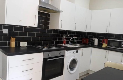 Burnley Casa | Double-bed (H2) close to Burnley city centre