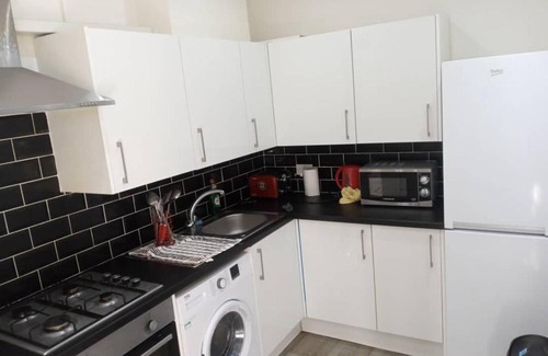 Burnley Casa | Double-bed H4 close to Burnley city centre