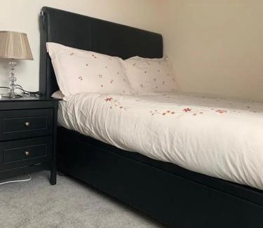 Aylesbury Casa | Double-bed room in Bierton - Aylesbury