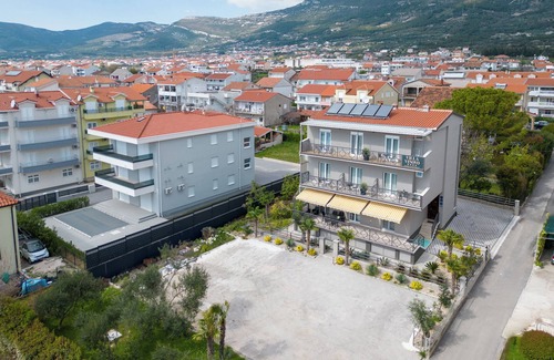 Kastel Kambelovac Apartamento | Double bed Room With Private Bathroom