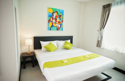Sanambin Hotel | Cama doble con ABF cerca del aeropuerto Don Muang