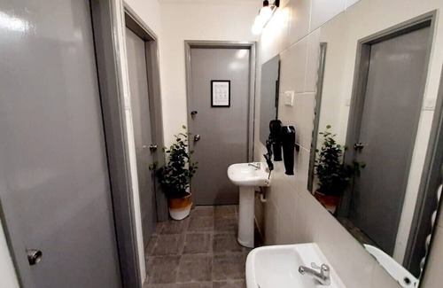 Gadong Casa | Double Bedroom with Shared Bathroom