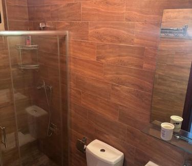 Pieta Casa | Double bedroom with private bathroom