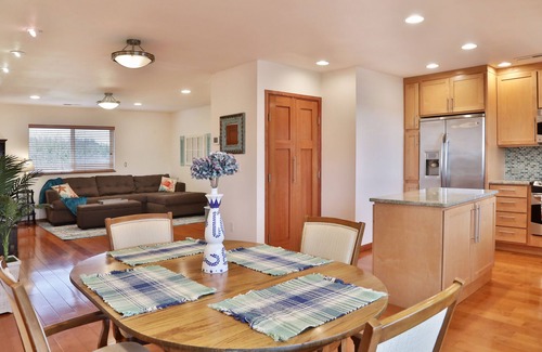 Langley Casa | Double Bluff Retreat