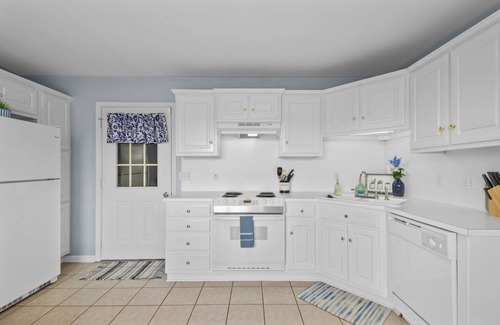 Sherwood Casa | Double Diamond Rentals- Charming 3BR Near AFB & LR