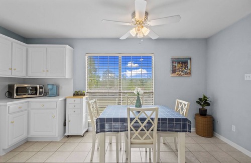 Sherwood Casa | Double Diamond Rentals- Charming 3BR Near AFB & LR