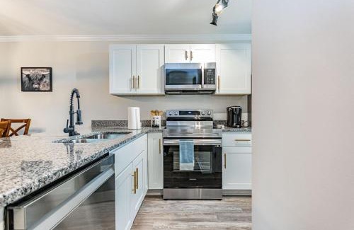 Southeast Raleigh Casa | Double en suite townhome close to Wakemed