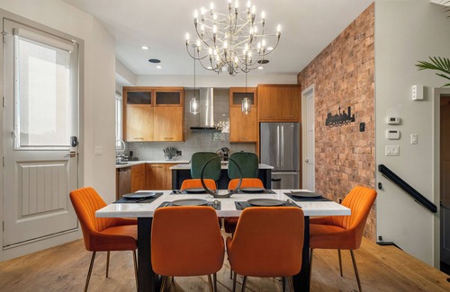 Kensington Casa | *Double Kings* In Calgary's Finest|Downtown Living
