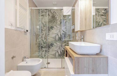 Trezzano sul Naviglio Apartamento | Double room with bathroom and private terrace 20 min from Milan(Room 4)