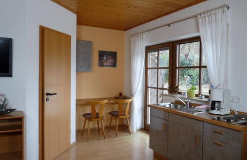 Annweiler am Trifels Cama Y Desayuno | Habitación Doble Balcón - Privatzimmer Gästehaus Heger