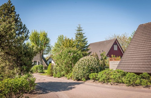 Dorumer Neufeld Apartamento | Double room 111. Cozy and dog-friendly.