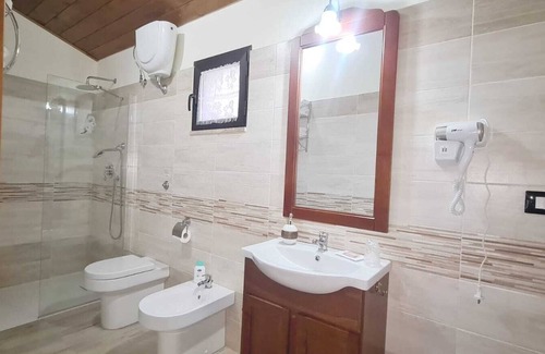 Cariati Casa | Double room 1 with separate entrance