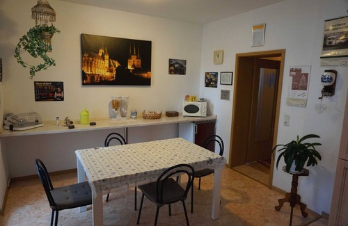 Erfurt Apartamento | Dobles 2 - Las habitaciones privadas del árbol del Ginkgo